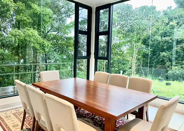 Deco Home The Summit Mesilau At Kundasang